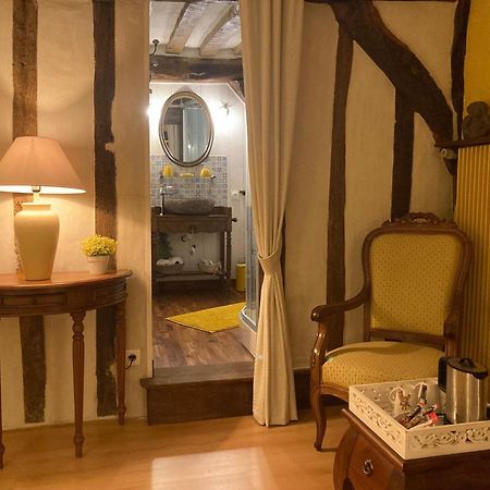 Sainte-Colombe  L'Armandiere المظهر الخارجي الصورة
